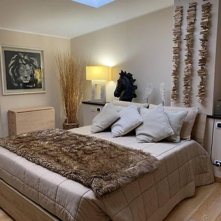 Residenza Taliedo, In Casa Privata, Abitata, Solo Camera Doppia E Bagno Personale Milan Extérieur photo
